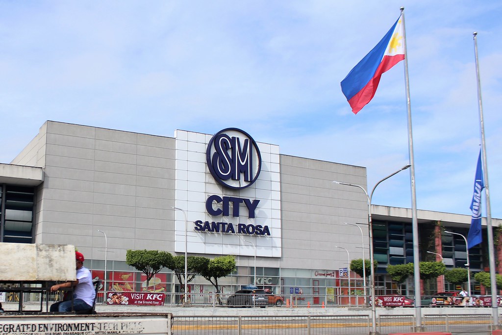 Sm City Mall In Santa Rosa Laguna Pinoy Photographer Flickr