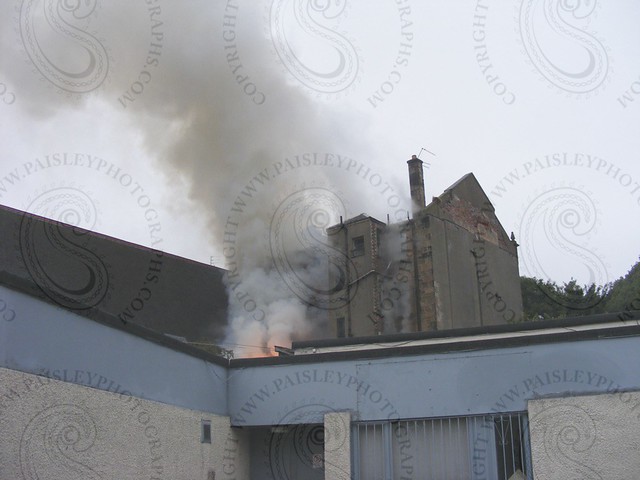 Fire at Bowlers Pub Wellmeadow Street Paisley 2008