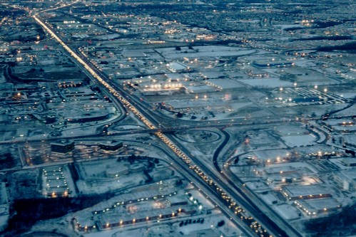 35mmfilm 35mm mamiya mamiya35mmcamera aerialphotography aerial burlington burlingtonontario night snow snowcovered traffic
