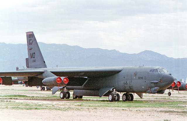 Boeing B-52G-110-BW Stratofortress 58-0242 MO