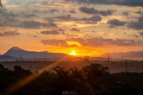 sunrise landscape tamilnadu mettur salem nikond5100 golden mountains orange sunset clouds yellow nature sky sun