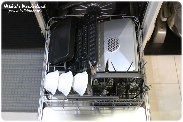 Electrolux 伊萊克斯 ESL5360LA 洗碗機 放入吸煙烤盤清洗