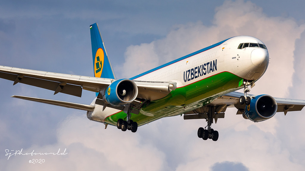 UK-67002 - B763 - Uzbekistan Airways