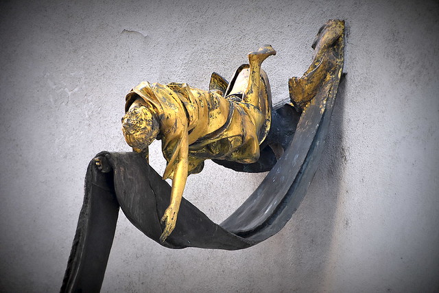 Carl Lutz Memorial Statue, Budapest, Hungary. (Explored 04/08/20)