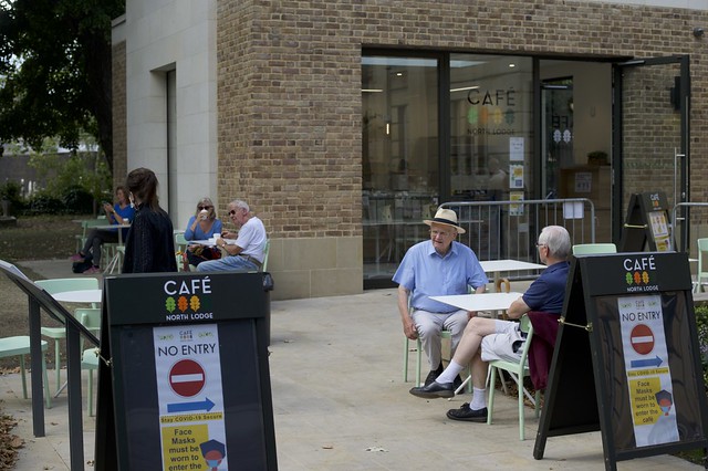 Cafe Society at the North Gate