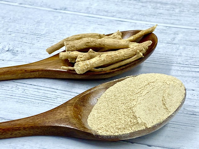 Ashwagandha Powder and Root on Spoons