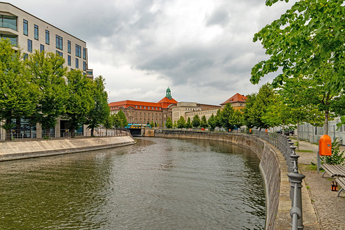 Am Berlin-Spandauer Schiffahrtskanal