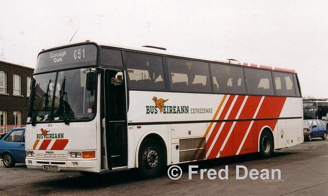 Bus Éireann VC 5 (94-D-22570).