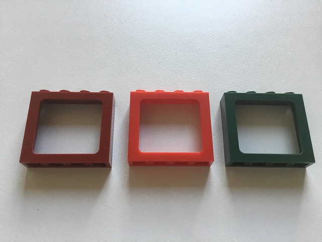 BlueBrixx & LEGO Train Window 1 x 4 x 3