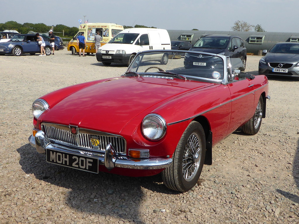 MOH 20F MGB Roadster Sywell 09Aug20