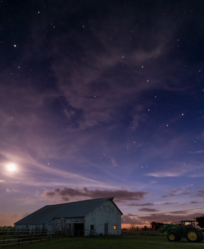 comet neowise ranch kansas country night nightphotography stars clouds moon barn fence tractor orange blue denoise sonya7r3 sony batis zeiss celestial