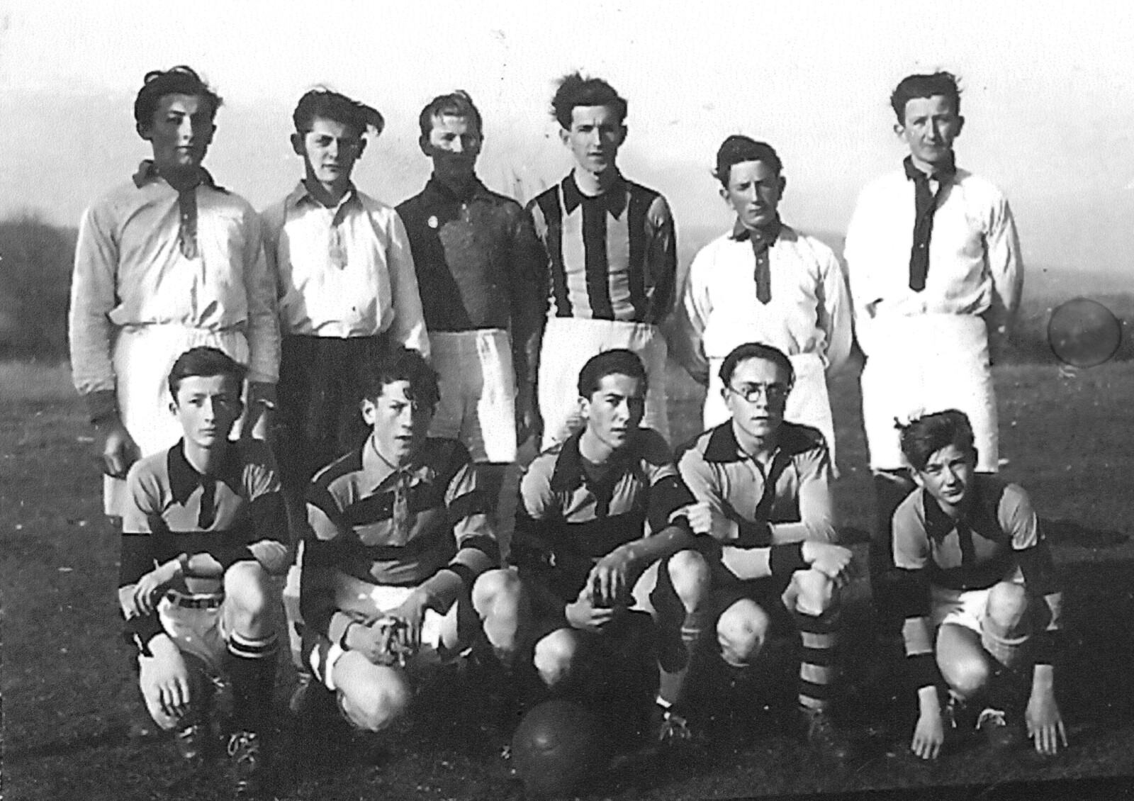L'équipe du collège d'Orgelet en 1940