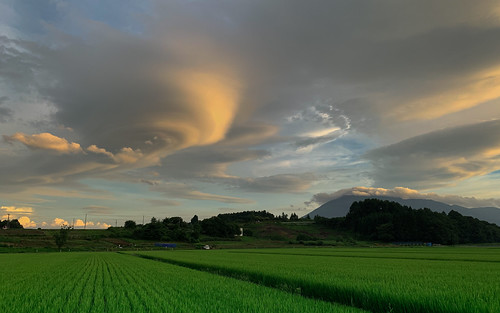 japan iwate lenticularclouds nature life mountain tohoku drama evening sunset adventure 2020