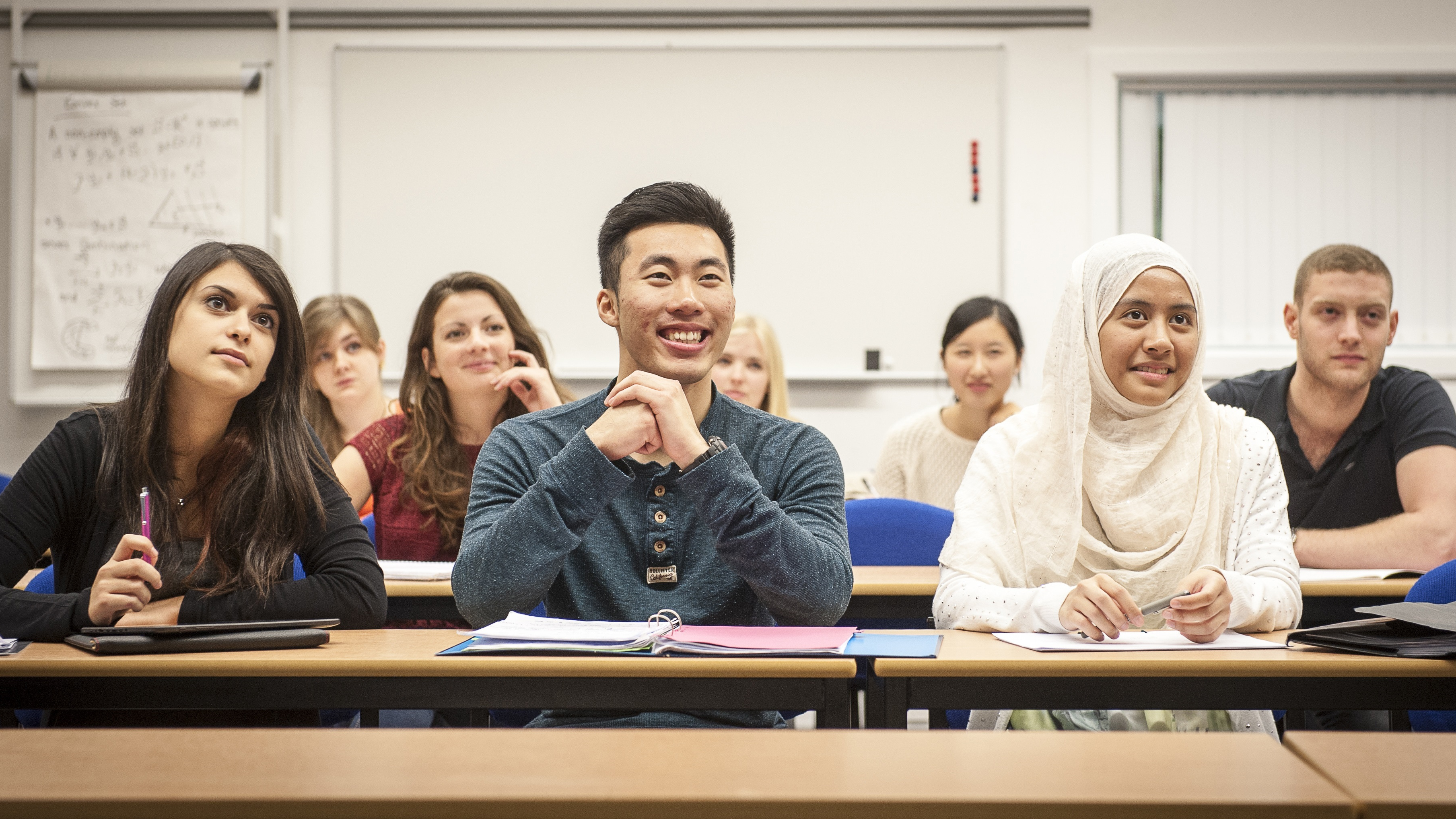 Group of students participating in an academic skills tutorial.