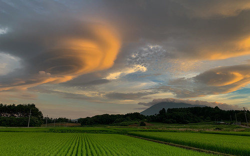 japan iwate sunset lenticular clouds life iphone photography 2020 joy star trek enterprise voyager nature rice paddies awesome adventure landscape