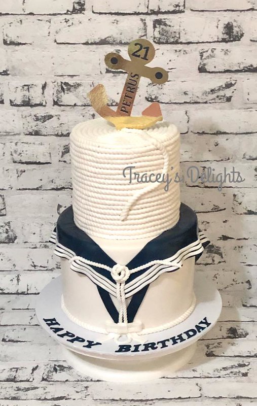 Cake by Tracey's Delights