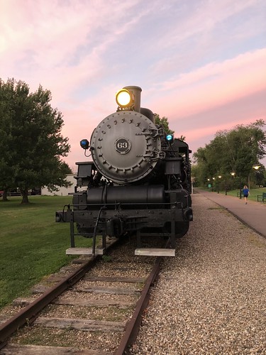 train locomotive sunset 5cardflickr