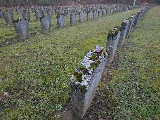 Friedhof der KZ-Gedenkstätte Vaihingen/Emz