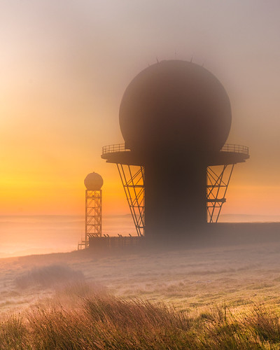 ludlow england unitedkingdom titterstone clee hill shropshire radar met office mist sunrise fog dawn