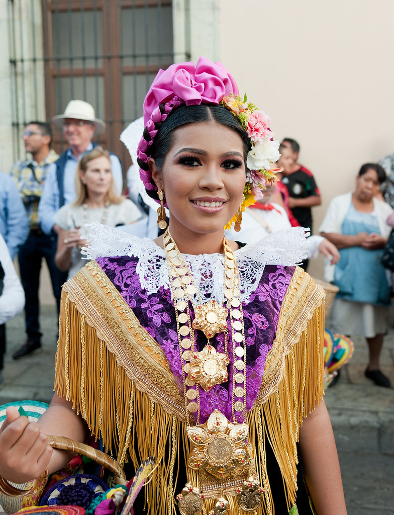 Tehuana | Calenda in honor of the Virgin of Candelaria. | Thomas Aleto ...