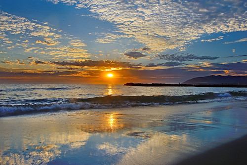 reflection ventura sunset beach