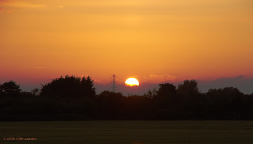 maghull liverpool sefton merseyside pentax sky electricitypylon pylon cloud tree bush sun sunset grass field