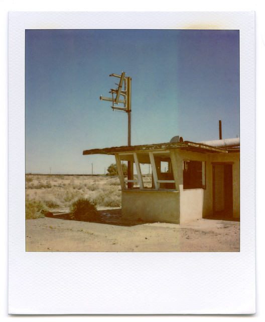 snack shack. mojave desert, ca. 2014.