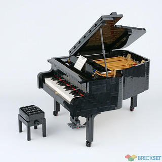 Review: 21323 Grand Piano