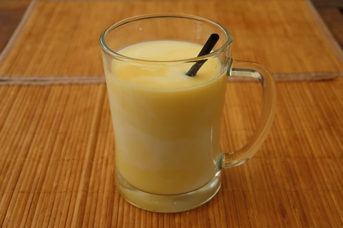 Orangenbuttermilch