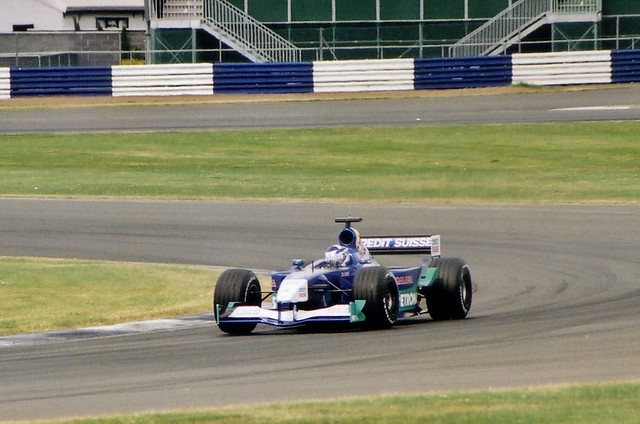 Kimi Räikkönen Testing a Sauber C20