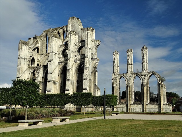 Les ruines de l'abbaye de Saint Bertin à Saint Omer.