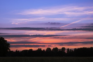 Cirrus and contrails after sunset