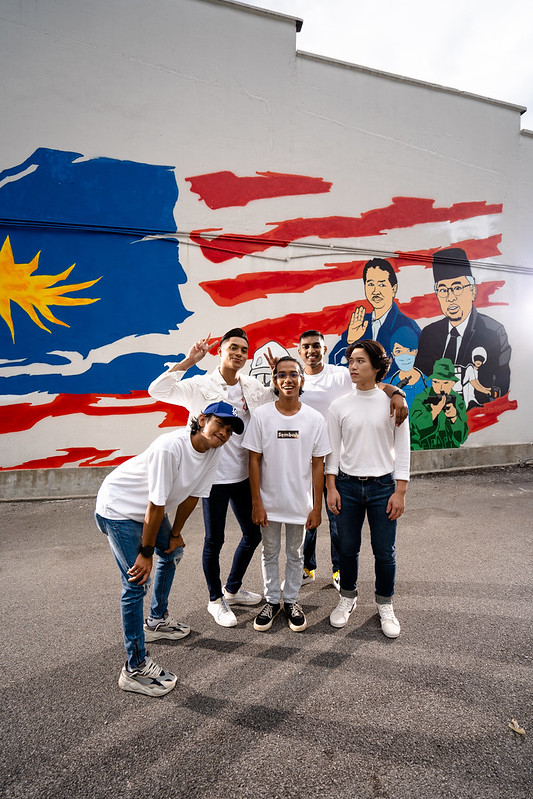 Lima Selebriti Bergabung Jayakan Lagu Patriotik Berjudul Warna Merdeka