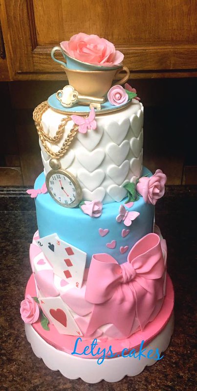 Cake by Lety's Cakes