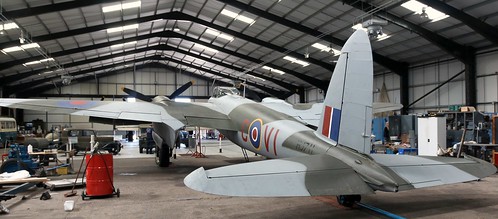 eastkirkby hj711 nx611 museum lincolnshire aviation heritage