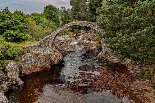 river bridge stone water old scotland carrbridge tranquil trees landscape packhorsebridge dulnain