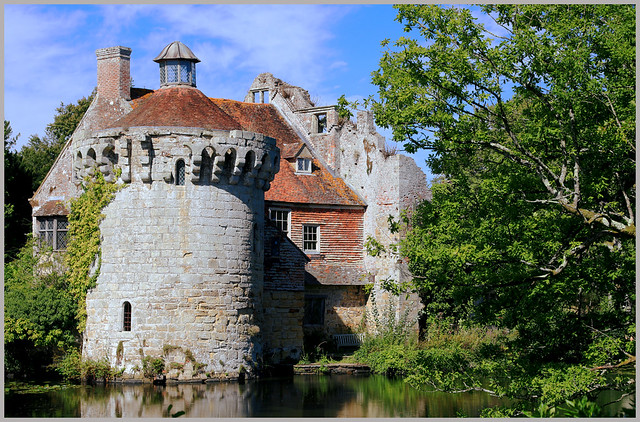 Scotney Castle Summer 2019 - Such a beautiful ruin