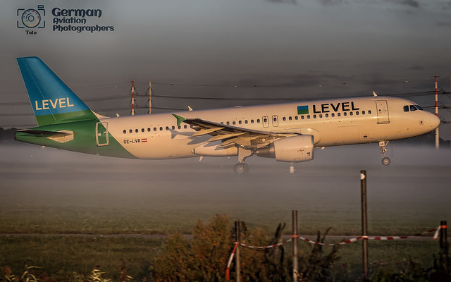 OE-LVR LEVEL Airbus A320-214