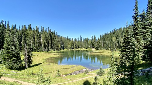 Hen Skin Lake | Silver Creek Trail, Mount Baker-Snoqualmie N… | Flickr