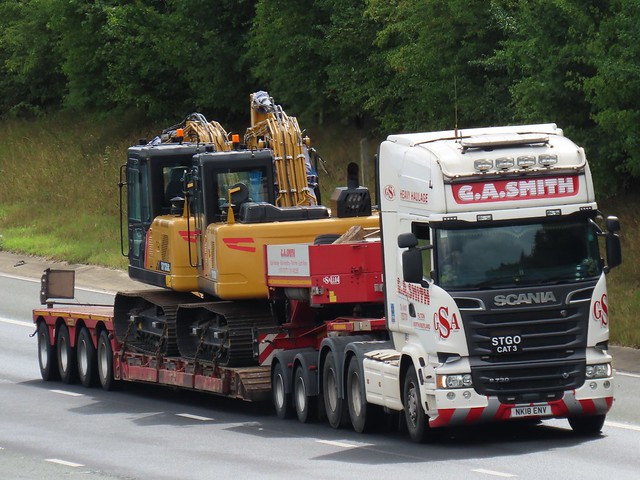 G.A Smith Heavy Haulage, Scania R730 V8 (NK18ENV) On The A1M Northbound