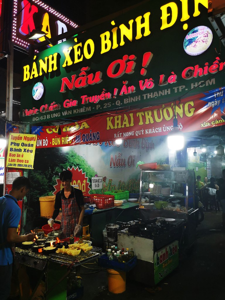 Banh Xeo stall in Ho Chi Minh City