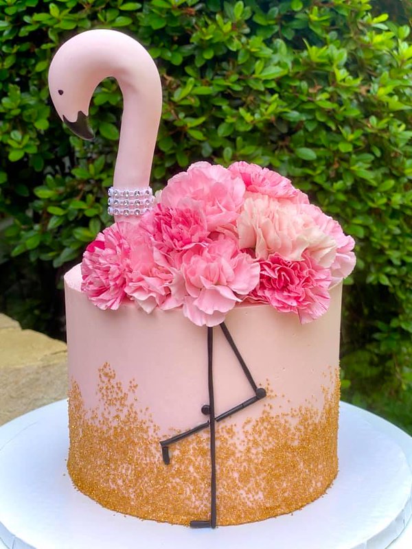 Flamingo Cake by The Joy of Cupcakes