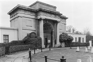 Gate, Kensal Green Cemetery, Harrow Rd, Kensington & Chelsea, 1988 88-3c-23-positive_2400
