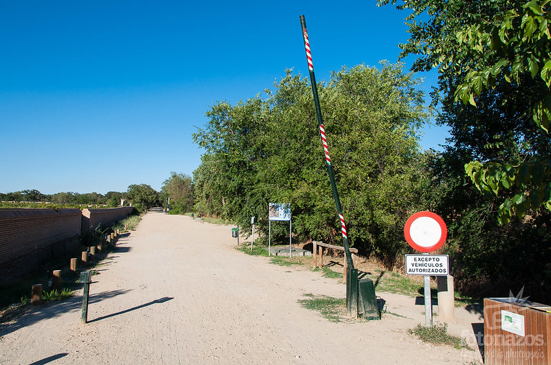 Senda del Arroyo de la Fresneda en Boadilla del Monte Senda del Arroyo de la Fresneda en Boadilla del Monte