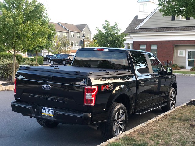 A Heavy Duty Truck Bed Cover On A Ford F150