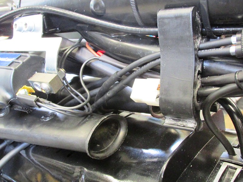 Carburetor Throttle Cable Routing Between Air Box Snorkels (Right Side)