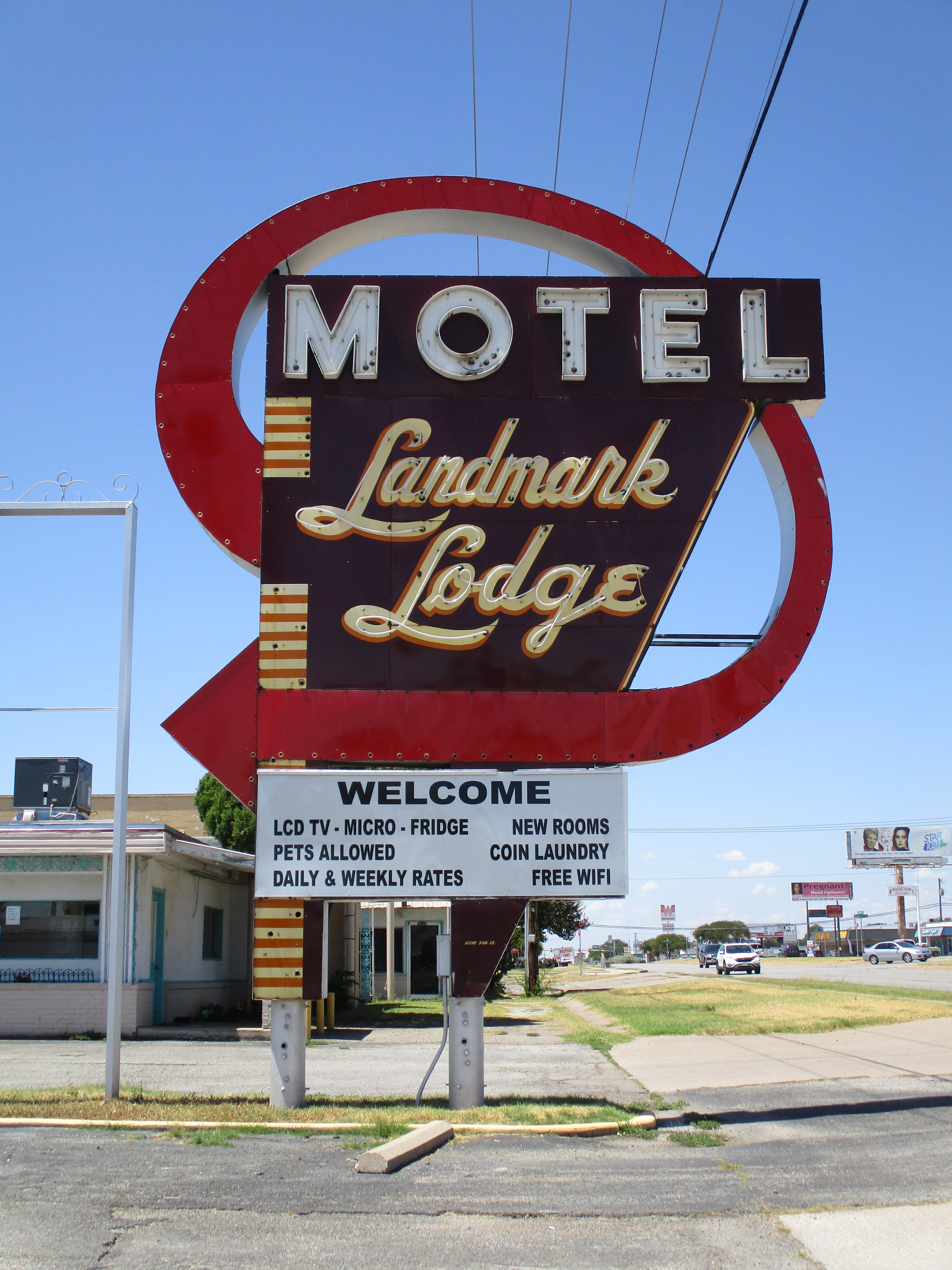 Landmark Lodge Motel - 7501 Camp Bowie West Boulevard, Fort Worth, Texas U.S.A. - August 18, 2020