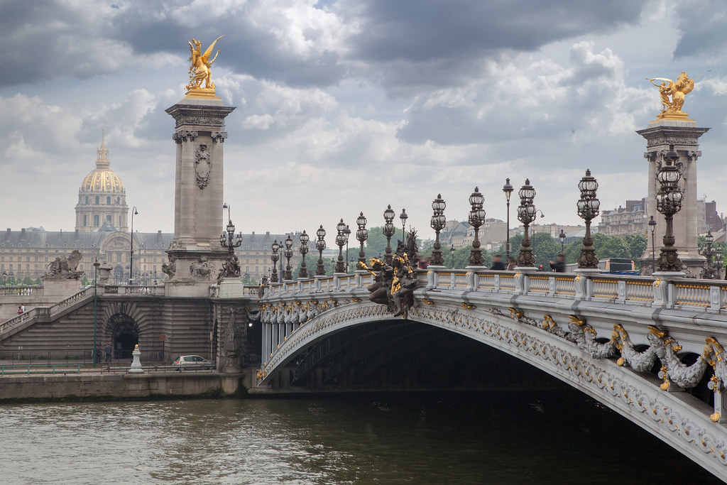 Pont Alexandre III bridge overlooking the city and the riv… | Flickr