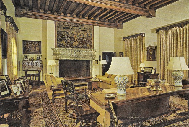 Falaise Mansion ~ Sand Point Reserve NY ~  Harry F. Guggenheim ~ Film 1990s ~ Living Room