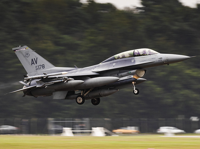 United States Air Force | General Dynamics F-16DM Fighting Falcon | 89-2178